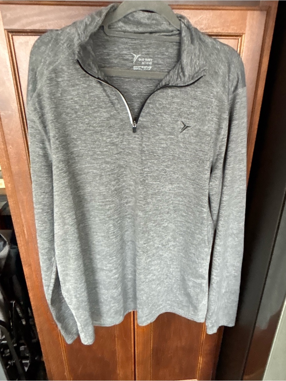 Old Navy Men's Heather Gray Half-Zip Performance Pullover